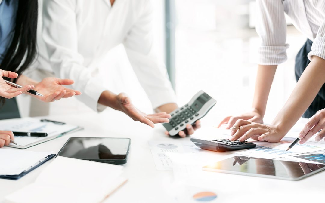 Accounting for Small Business: Overcoming Payroll Challenges with Professional Help
